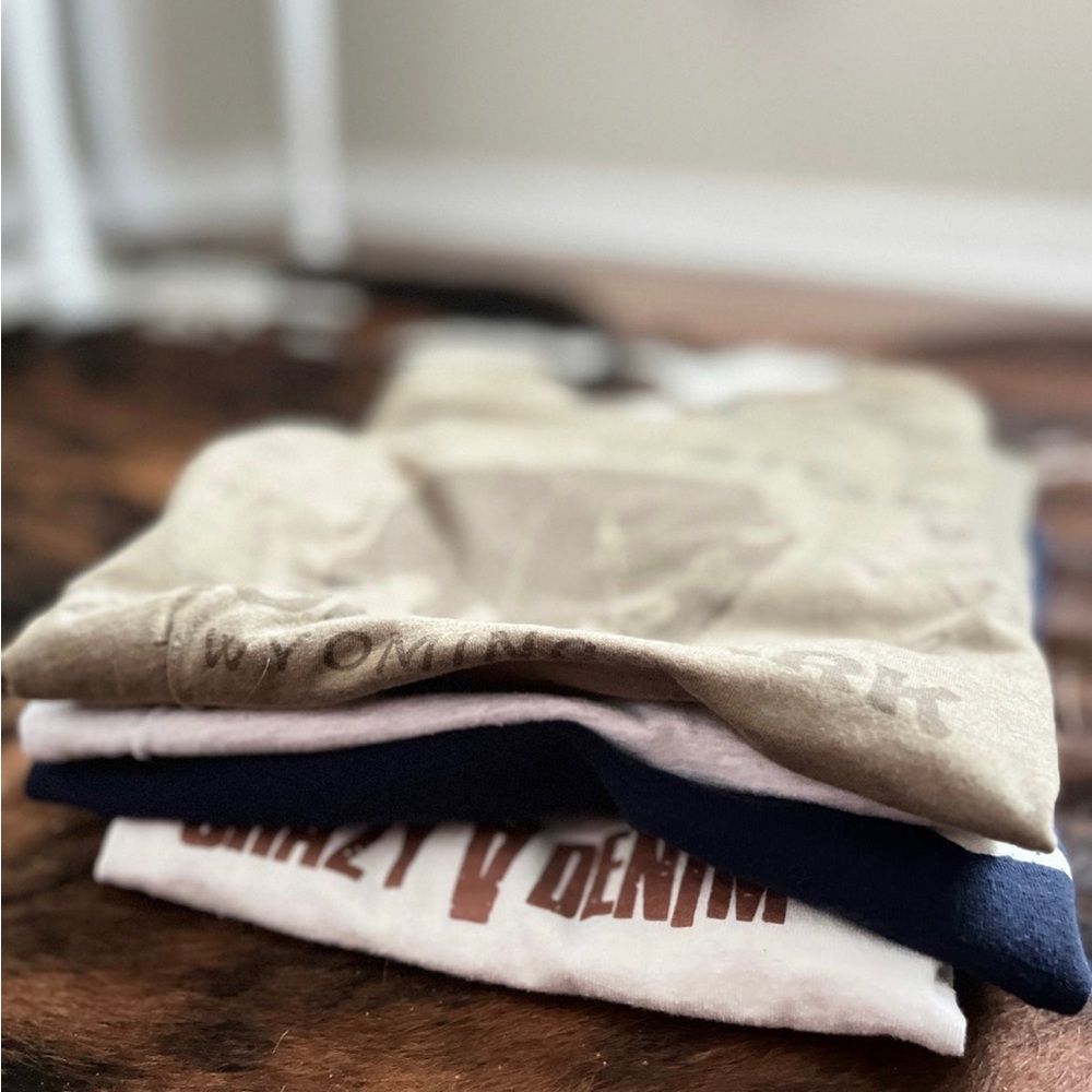 Western tee bundle - Picture 2 of 2